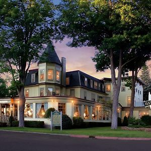Stafford'S Bay View Inn